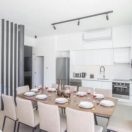 The Ultimate 5 Star Holiday In With Private Pool And Close To The Beach 1705 Protaras