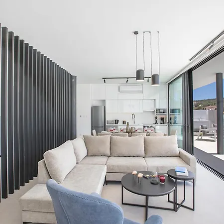 The Ultimate 5 Star Holiday In With Private Pool And Close To The Beach 1705 * Protaras