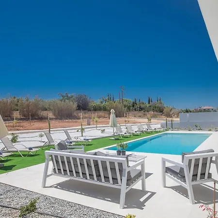 The Ultimate 5 Star Holiday In With Private Pool And Close To The Beach 1705 Villa